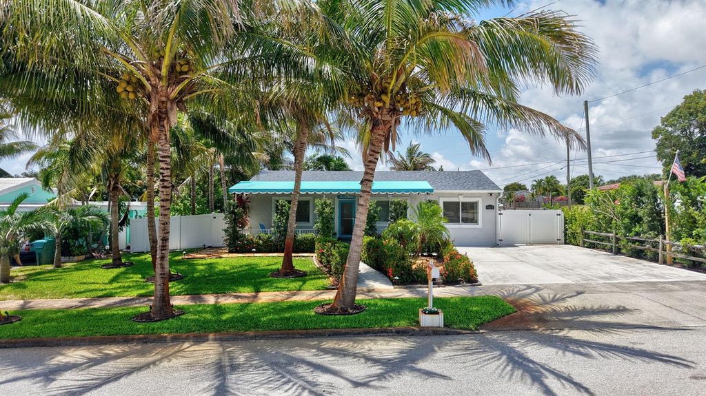 468 W Ocean Avenue, Boynton Beach, FL 33435
