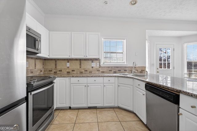 1070 Johns Landing Court, Lawrenceville, GA 30045