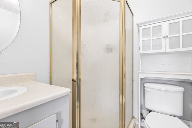 1070 Johns Landing Court, Lawrenceville, GA 30045