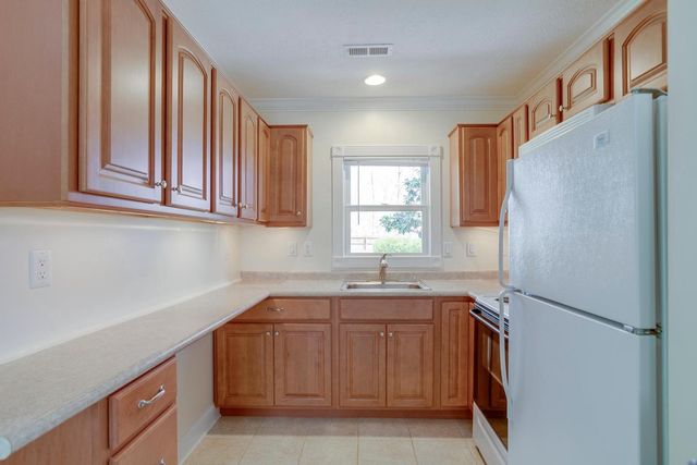 20174 EDWARDS SHOP RD, Elkwood, VA 22718