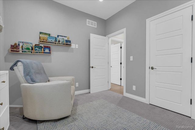 1520 Bennaville Avenue, Birmingham, MI 48009