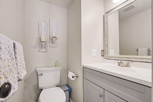 1988 Crescent Terrace, Crescent Springs, KY 41017