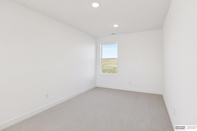 18322 Schirra Street, Gretna, NE 68028