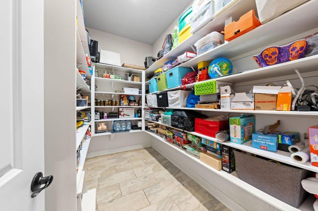 8935 Wandering Willow Drive, Richmond, TX 77406