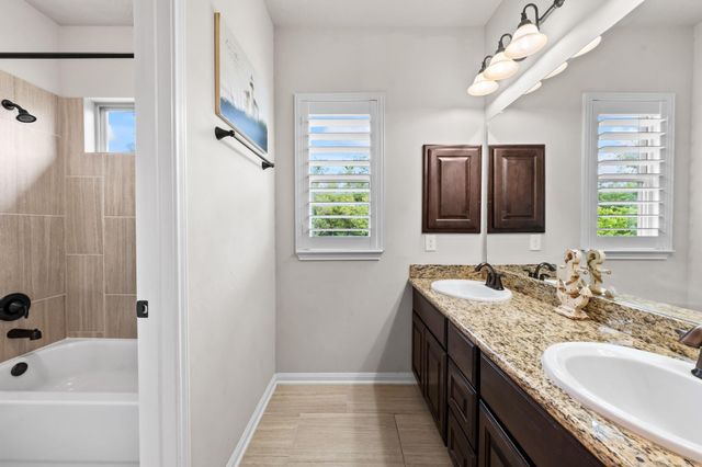 8935 Wandering Willow Drive, Richmond, TX 77406