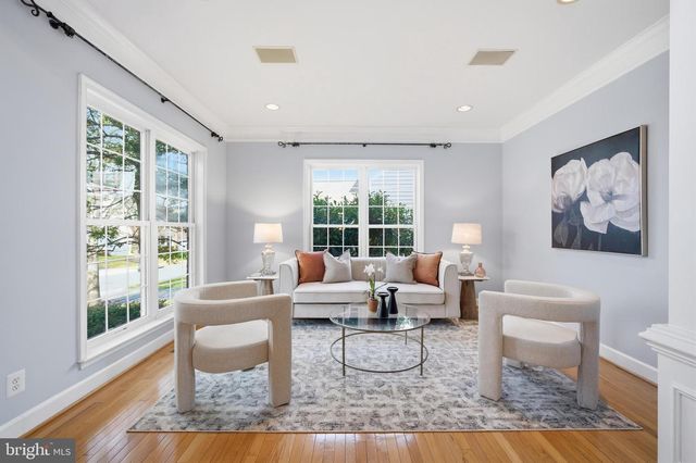 9566 MOUNTWOOD DR, Manassas, VA 20110