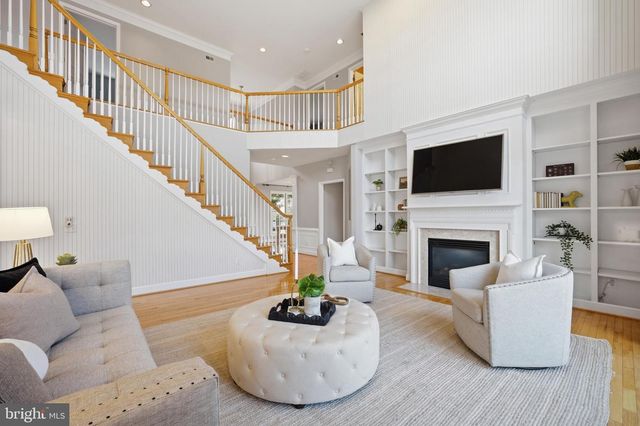 9566 MOUNTWOOD DR, Manassas, VA 20110