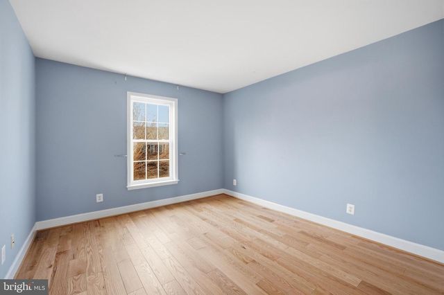 9566 MOUNTWOOD DR, Manassas, VA 20110