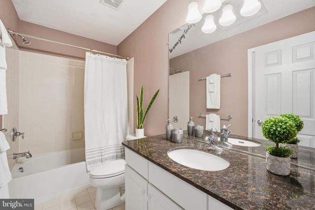 9566 MOUNTWOOD DR, Manassas, VA 20110