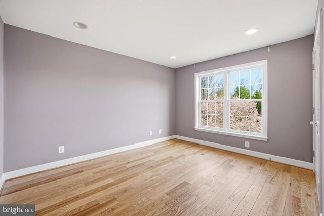 9566 MOUNTWOOD DR, Manassas, VA 20110