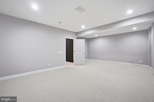 9566 MOUNTWOOD DR, Manassas, VA 20110