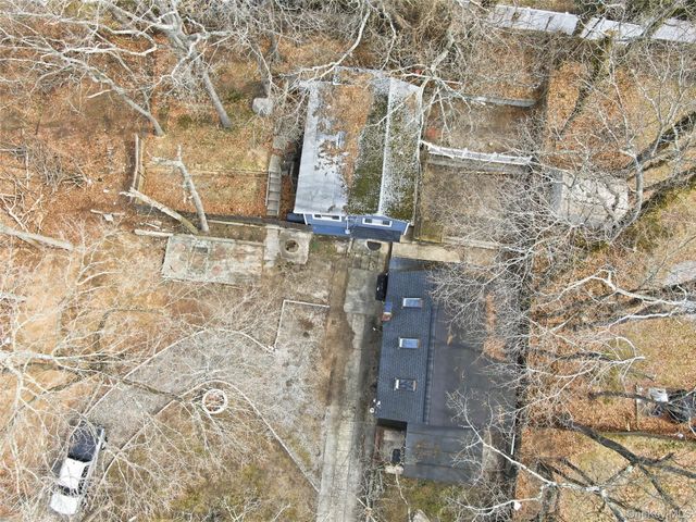 61 Sunburst Drive, Rocky Point, NY 11778