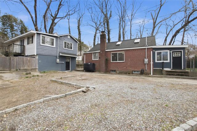 61 Sunburst Drive, Rocky Point, NY 11778