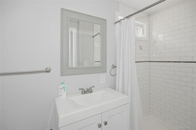 61 Sunburst Drive, Rocky Point, NY 11778