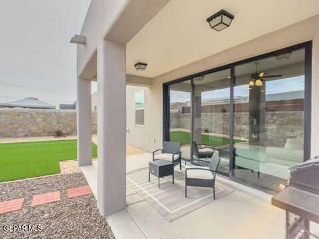 1130 Gaitan Drive, Horizon City, TX 79928