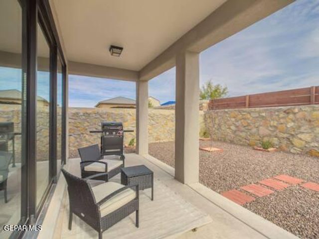 1130 Gaitan Drive, Horizon City, TX 79928