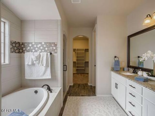 1130 Gaitan Drive, Horizon City, TX 79928