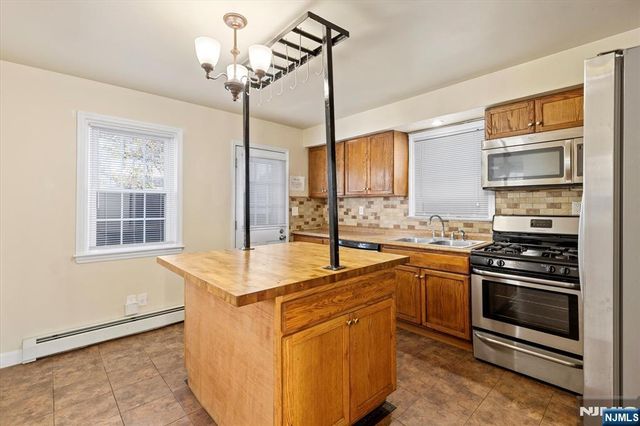 62 Johnson Avenue, Wallington, NJ 07057