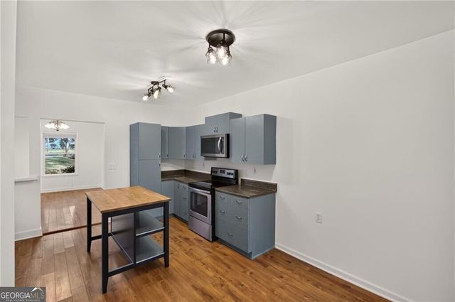 1801 Evans Drive SW, Atlanta, GA 30310