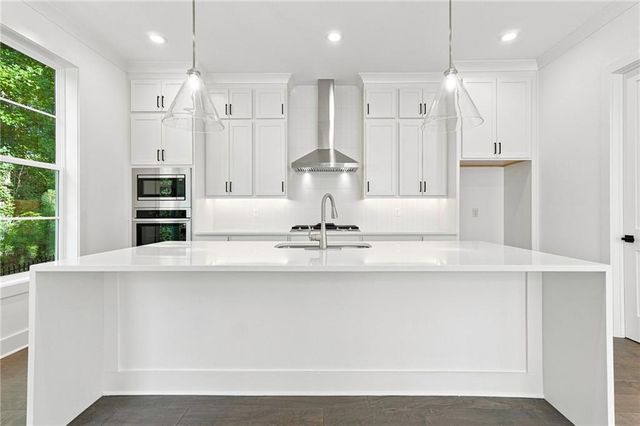 3030 Kara Court, Roswell, GA 30076