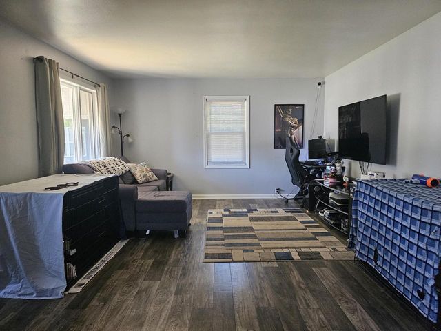 4428 Menasha AVENUE, Manitowoc, WI 54220