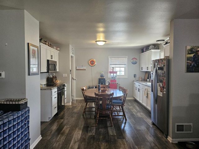 4428 Menasha AVENUE, Manitowoc, WI 54220