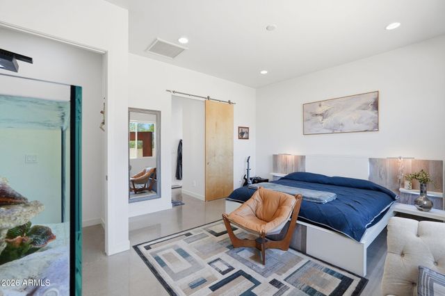 39029 N Courage Court, Anthem, AZ 85086