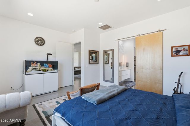 39029 N Courage Court, Anthem, AZ 85086