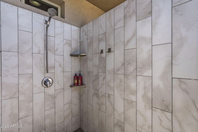 39029 N Courage Court, Anthem, AZ 85086