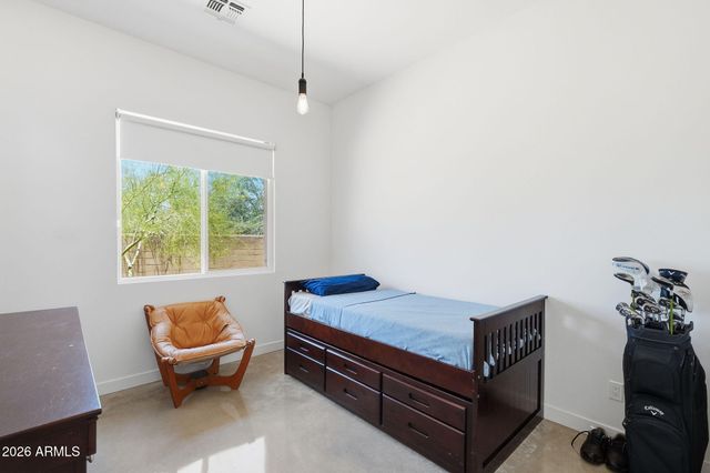 39029 N Courage Court, Anthem, AZ 85086