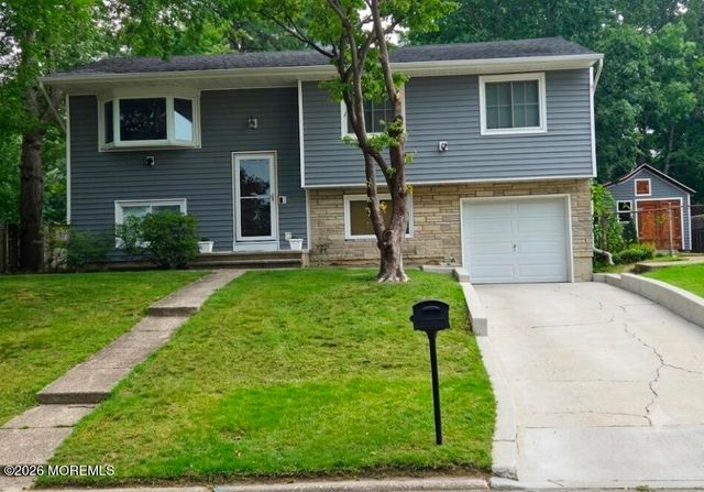 23 Partridge Lane, Bayville, NJ 08721