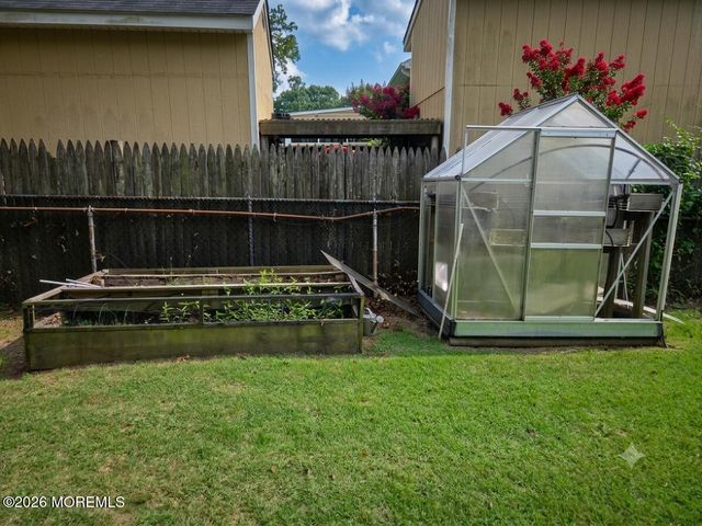 23 Partridge Lane, Bayville, NJ 08721