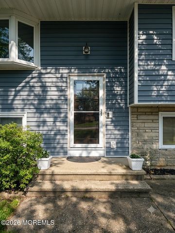 23 Partridge Lane, Bayville, NJ 08721