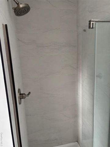 171 Stoneleigh Avenue A, Carmel, NY 10512