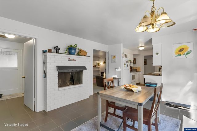 436 High St N, Monmouth, OR 97361