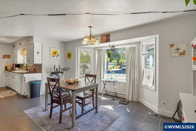 436 High St N, Monmouth, OR 97361