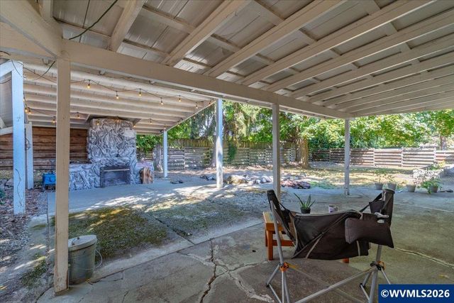 436 High St N, Monmouth, OR 97361