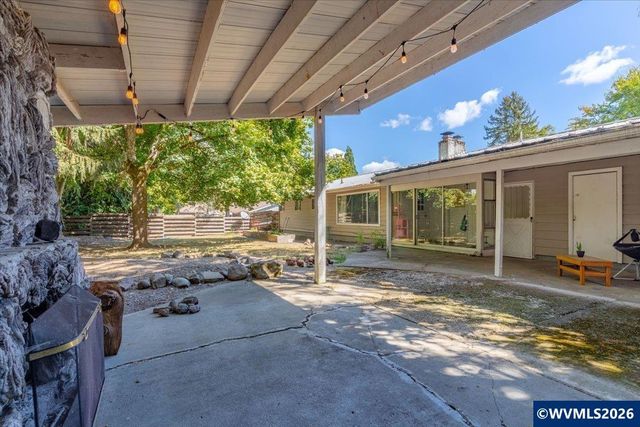 436 High St N, Monmouth, OR 97361