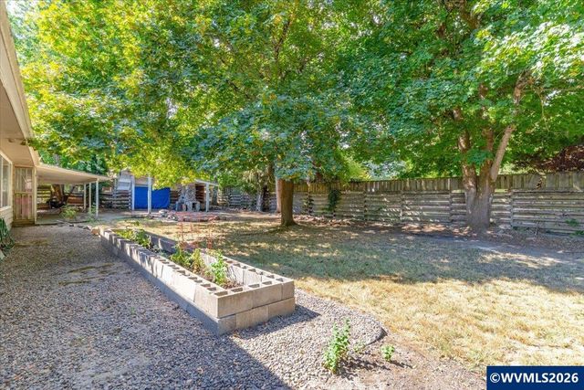 436 High St N, Monmouth, OR 97361