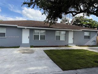 12040 SW 214th Terrace 2, Miami, FL 33177