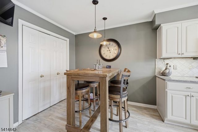 41 Purple Martin Dr, Allamuchy Twp., NJ 07840