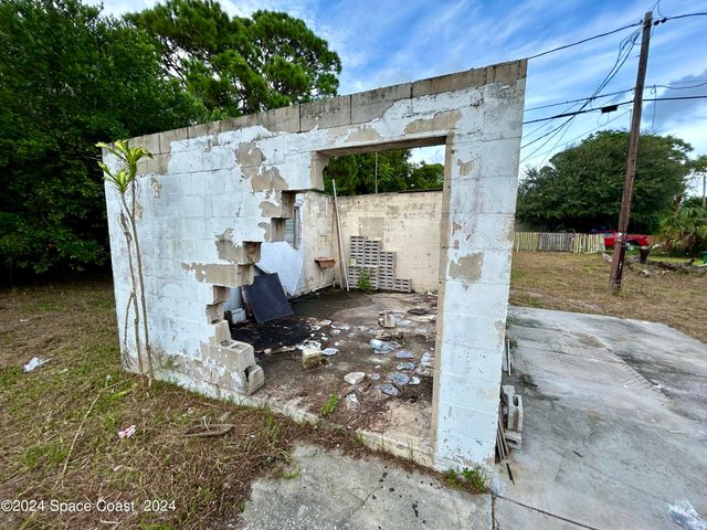 326 Iris Street, Cocoa, FL 32927