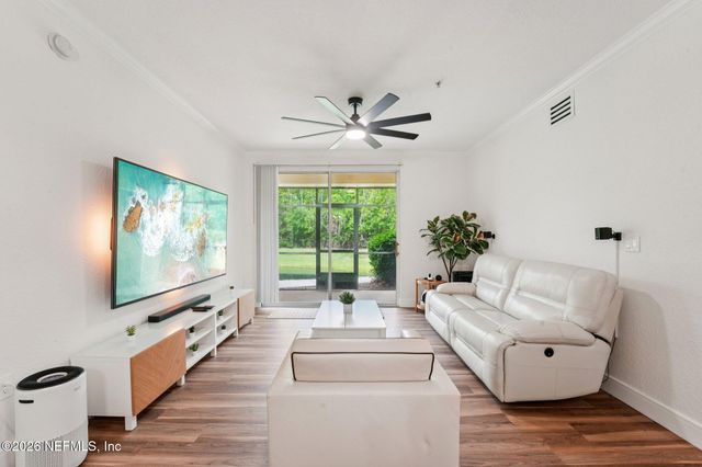 8539 GATE Parkway W 412, Jacksonville, FL 32216