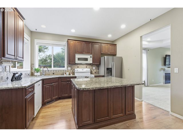 29411 Sw CAMELOT St, Wilsonville, OR 97070