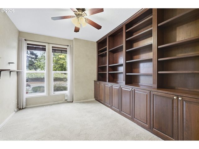29411 Sw CAMELOT St, Wilsonville, OR 97070