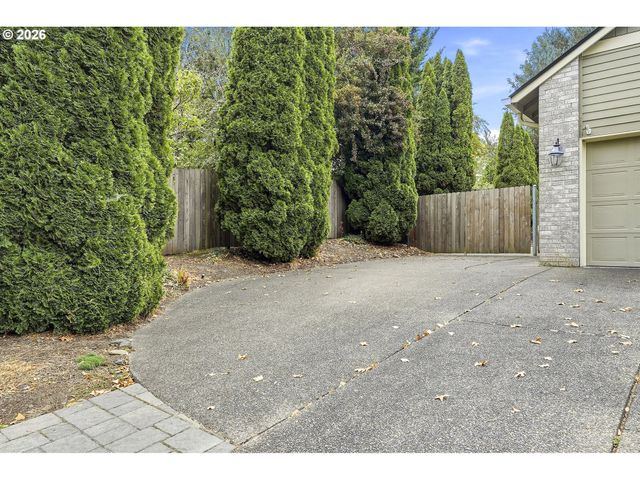 29411 Sw CAMELOT St, Wilsonville, OR 97070