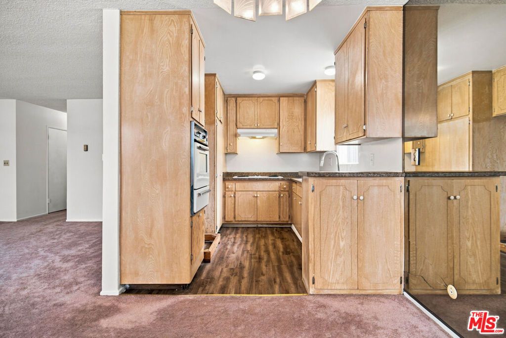 1045 S Bedford Street 3, Los Angeles, CA 90035 — photo 4