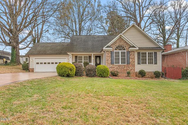 2106 Trail Five, Burlington, NC 27215
