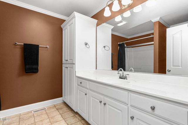 2106 Trail Five, Burlington, NC 27215