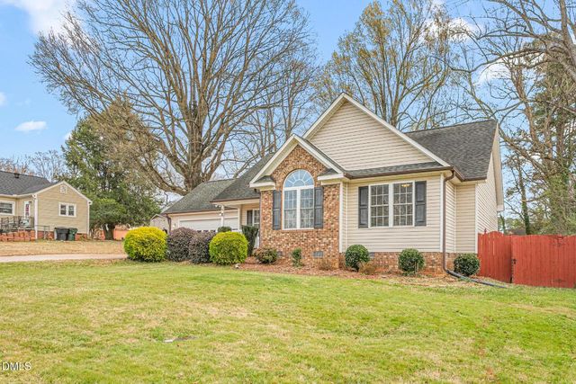 2106 Trail Five, Burlington, NC 27215